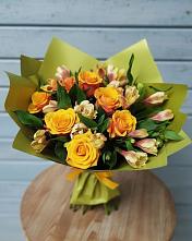 Букет цветов из:  Альстромерии и Розы в Джедугхабль