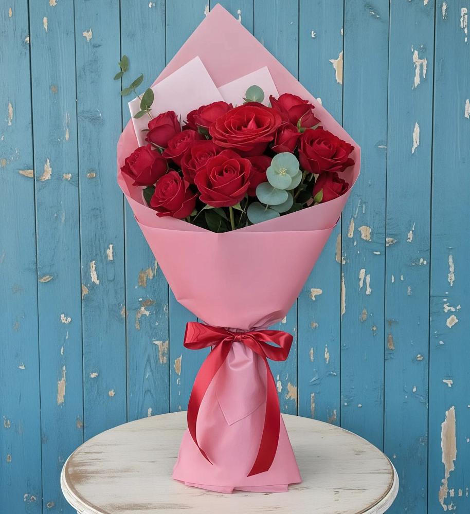 Букет цветов из: Розы в Джедугхабль