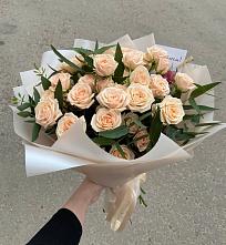 Букет Кремовые розы Латте в Джедугхабль
