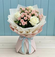 Букет цветов из:  Розы в Джедугхабль