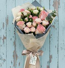 Букет цветов из:  Розы в Джедугхабль