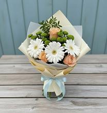 Букет цветов из:  Герберы, Розы и Хризантемы в Джедугхабль