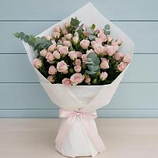 Букет цветов из:  Розы в Джедугхабль
